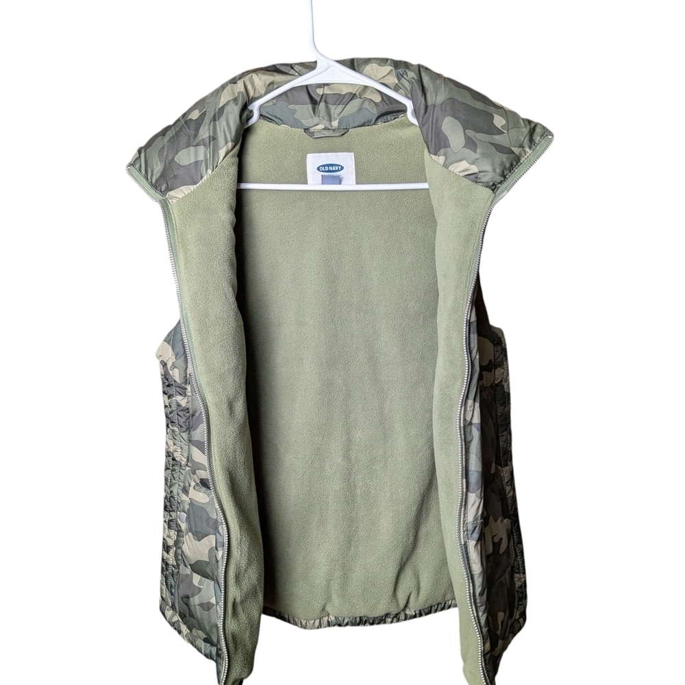Old Navy Camouflage Puffy Puffer Vest Pockets Zipper Sleeveless Like New Size M - Picture 8 of 12
